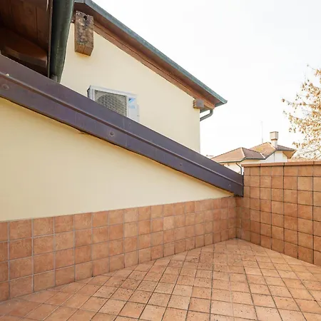 Isabella - Venice Retreat - Swimming Pool And Garden Villa
