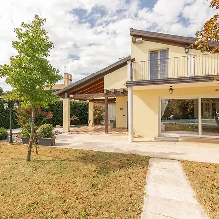 Isabella - Venice Retreat - Swimming Pool And Garden Villa